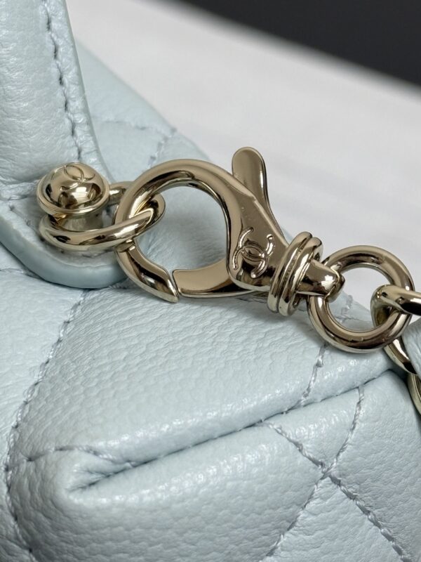 Chanel LP Blue - Image 6